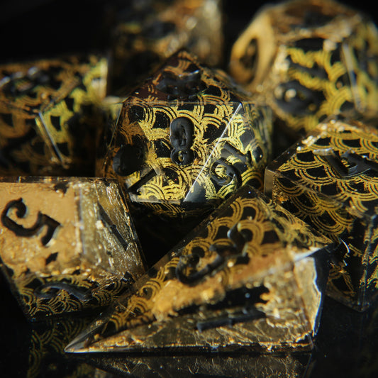 Wave of Fortune 7-piece Dice Set