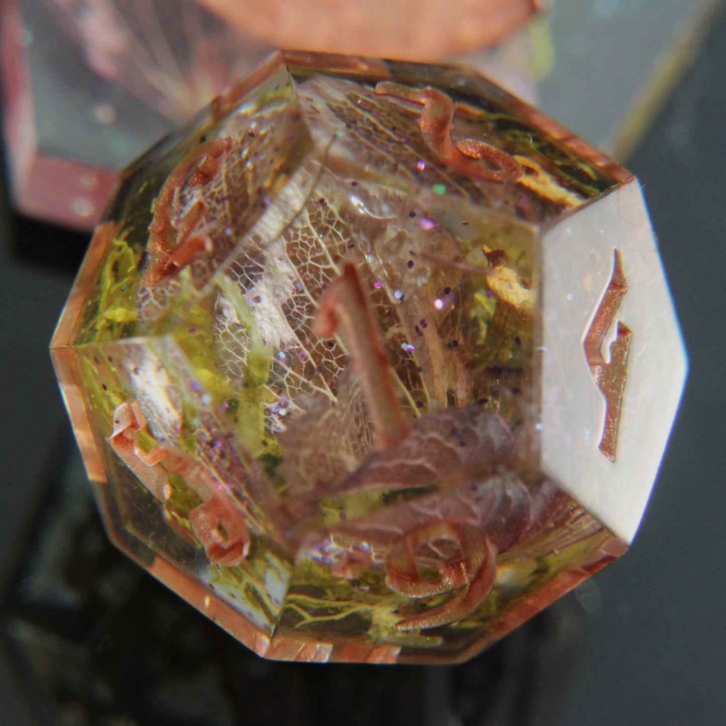 Summer's Grove 8-piece Dice Set