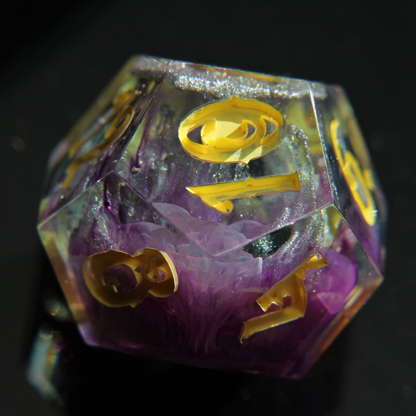 Tetrodotoxin 8-piece Dice Set