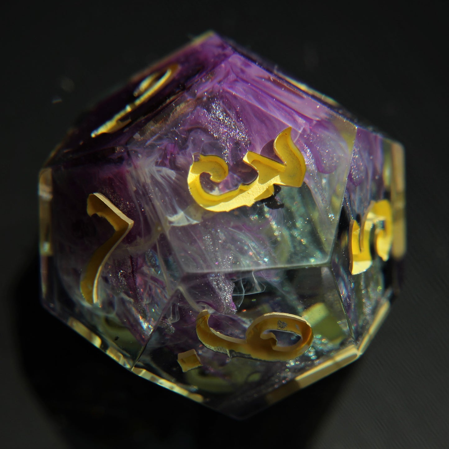 Tetrodotoxin 8-piece Dice Set