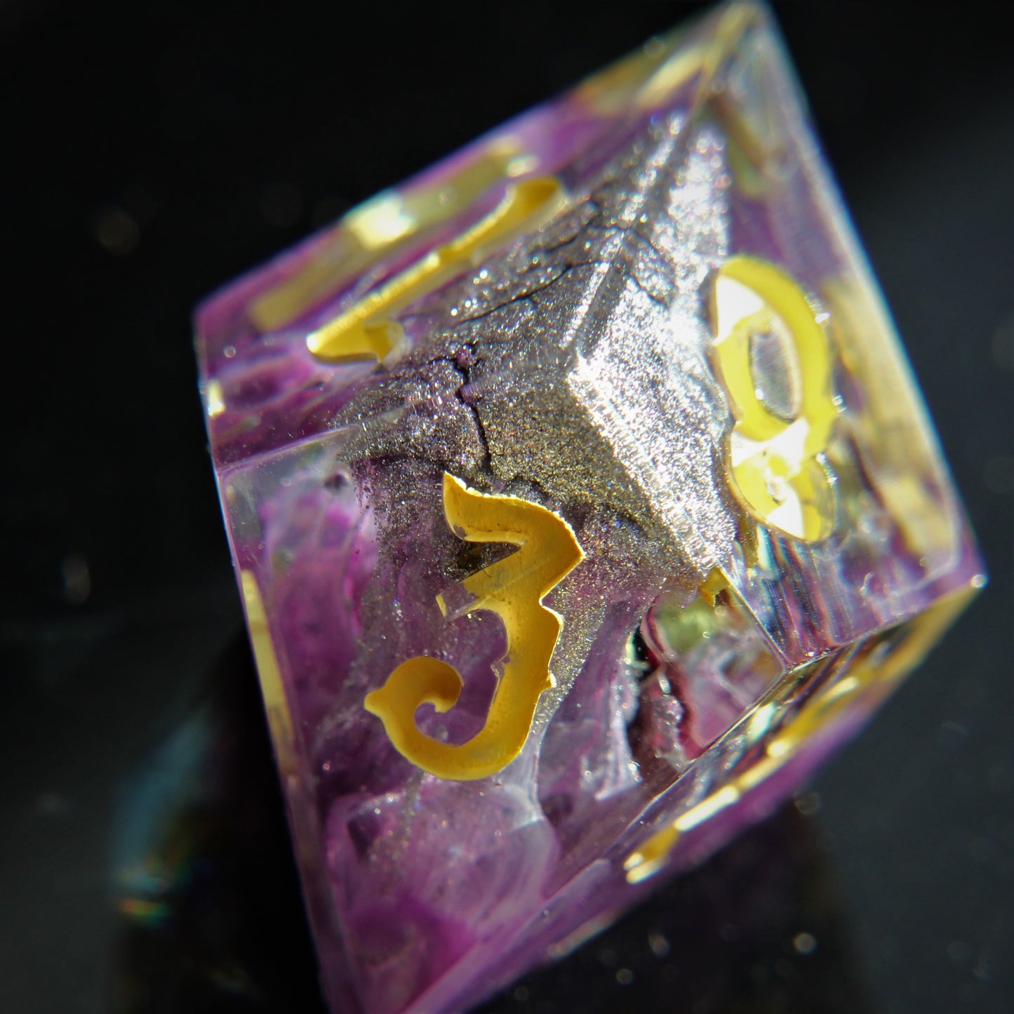 Tetrodotoxin 8-piece Dice Set