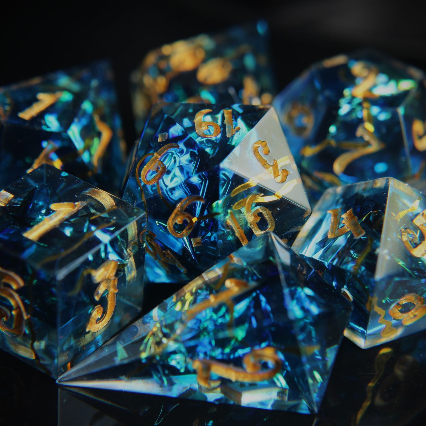 Flash of Brilliance 7-piece Dice Set